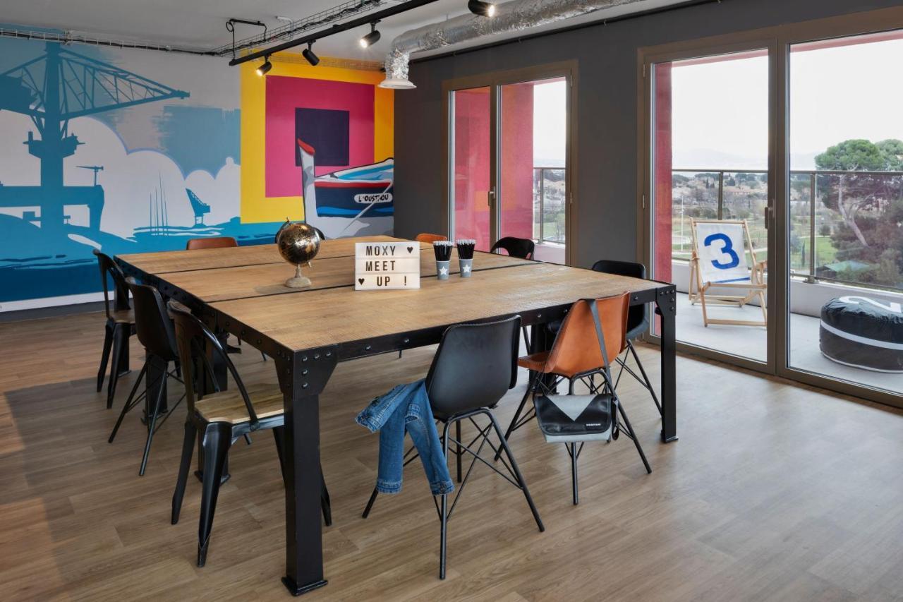 Moxy La Ciotat Hotel Luaran gambar